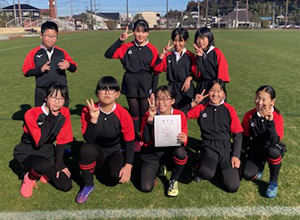 ◎4位:レッドアンドブラックスB